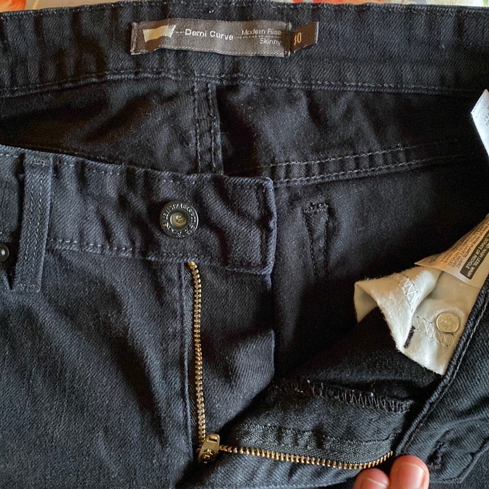 Levi Demi curve modern rise skinny jeans